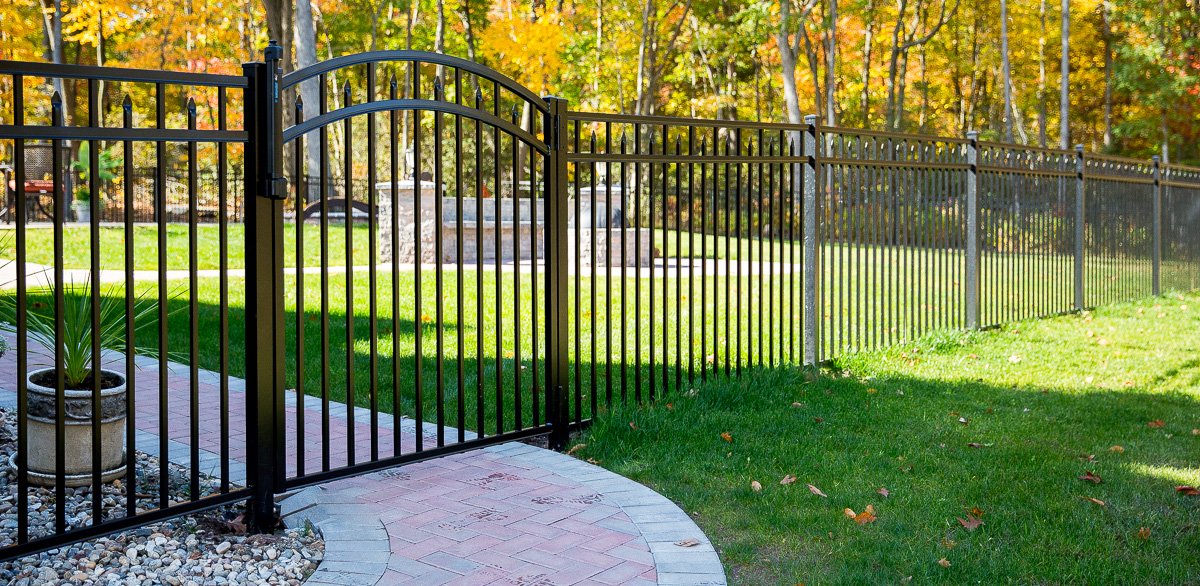 Southington Rustic Fence Connecticut Fence Company Residential